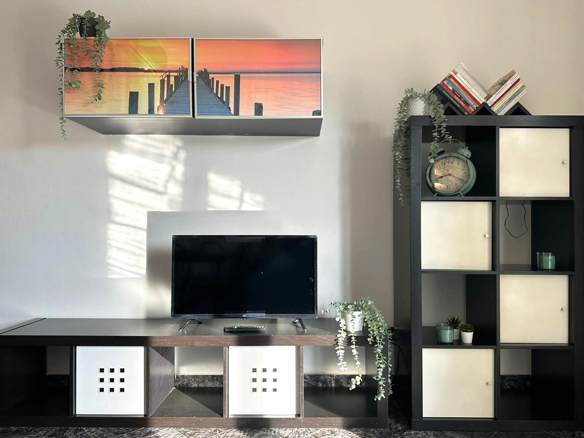 Red House - Beautiful - Metro M1 Apartment Mailand